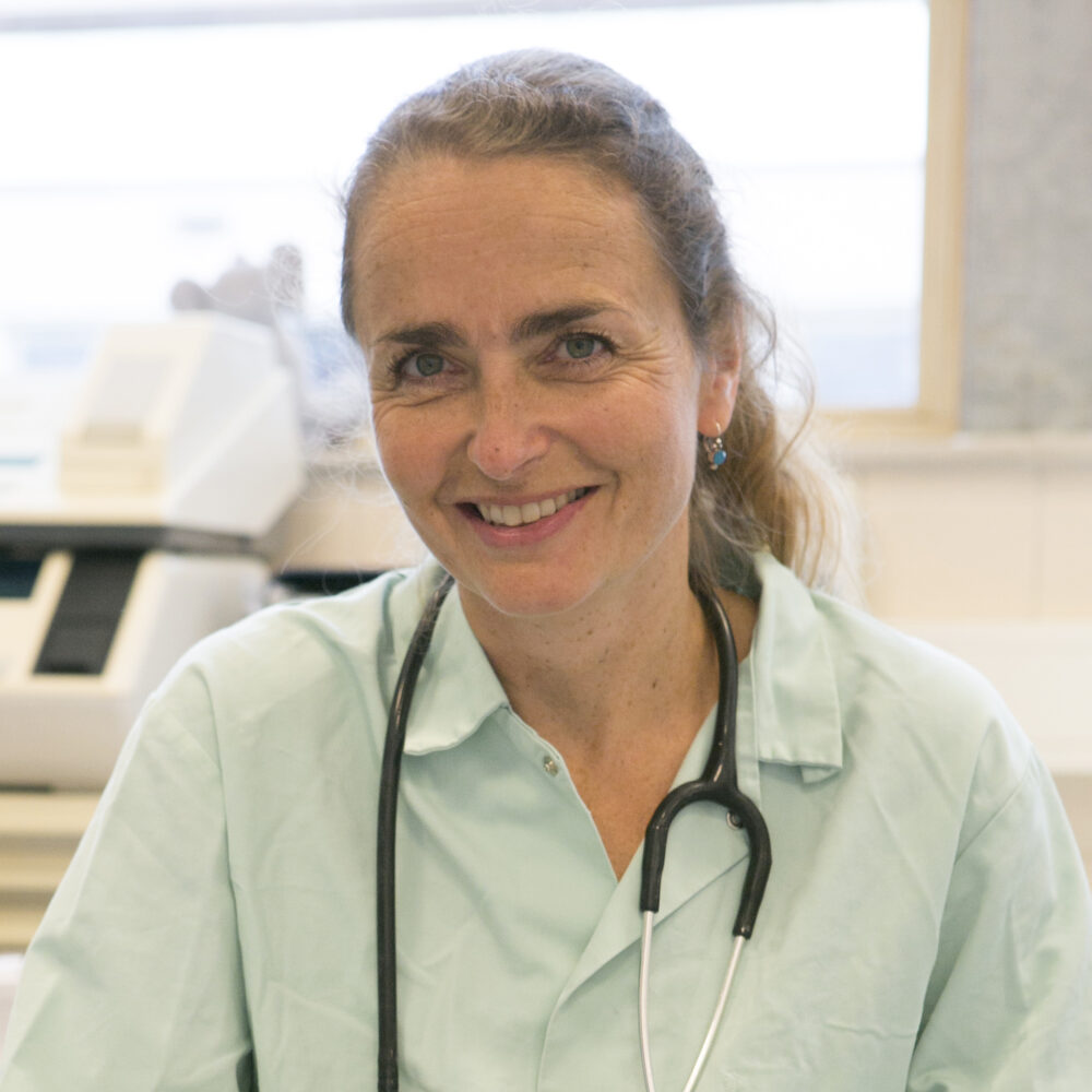 20210424 VET Hester 8